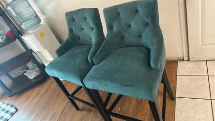 Bar chairs