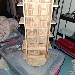 Wooden jewelry stand