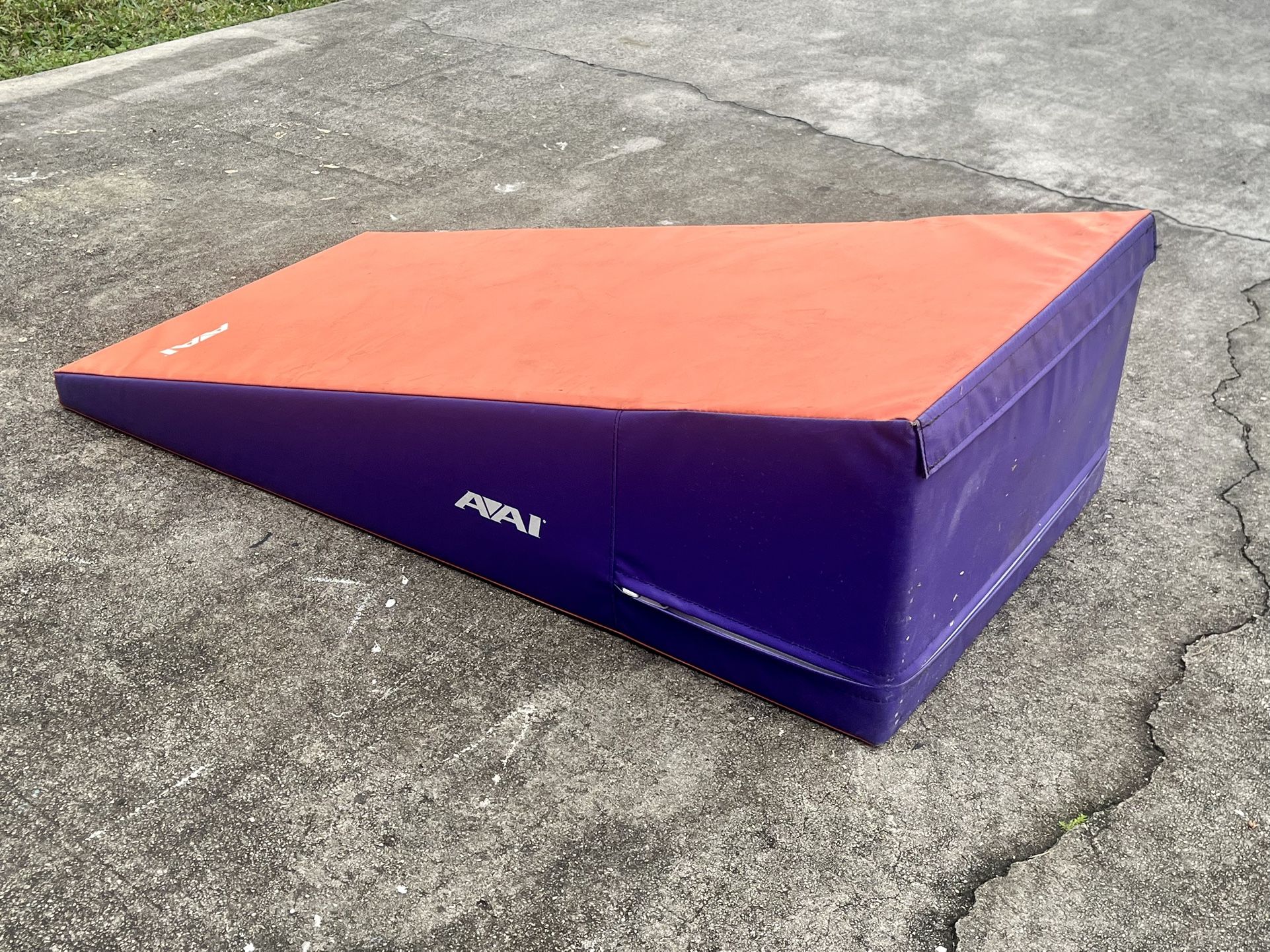 Gymnastics Tumbler Incline Wedge Mat