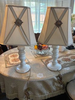 A pair of table lamps