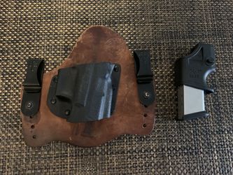 Crossbreed Holster& Mag
