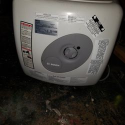 Bosch 7.5 Gallon Water Heater