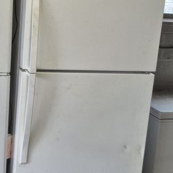 Whirlpool Refrigerator .