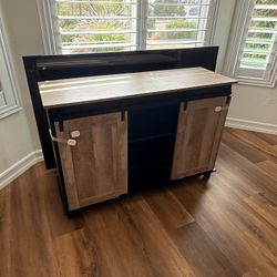 Bar With Sliding Doors 