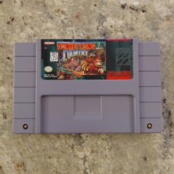 Donkey Kong Country (Super Nintendo Entertainment System, 