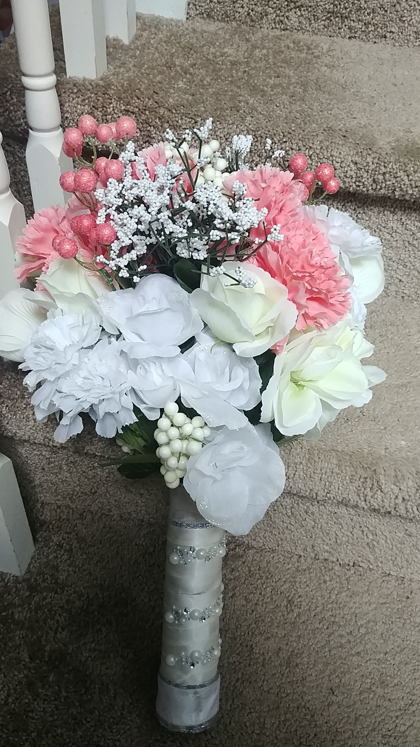 Elegant & Breathtaking Affordable Wedding Flowers by ClassyJassyCo.