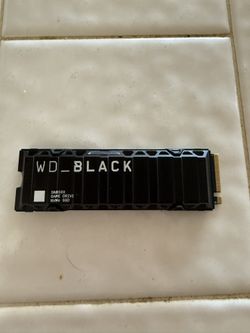 Internal Solid State Drive WD - BLACK SN850X 2TB Internal SSD PCIe Gen 4 x4 NVMe with Heatsink for P