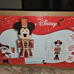 New Disney 5 ft LED Holiday Minnie Mouse Nutcracker 