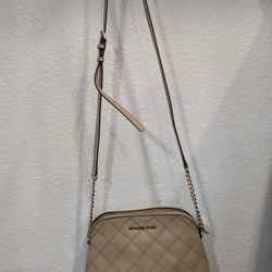Micheal Kors Purse