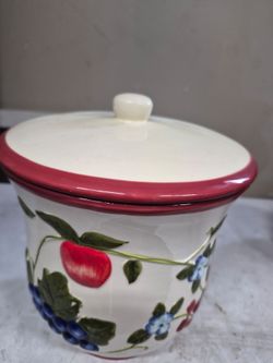 Glass cookie jar