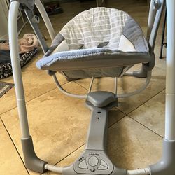 Baby swing