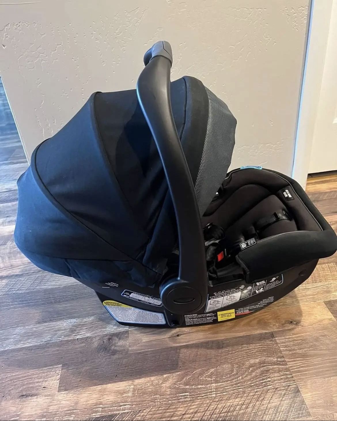 Graco Car Seat And Based 