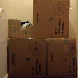 3 Rear Wheel Motors From An Lectric Electric Bike, All Working 2 Brand New. Controller Wiring And Display Are Also Available.