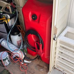 25 Gallon Gas Caddy