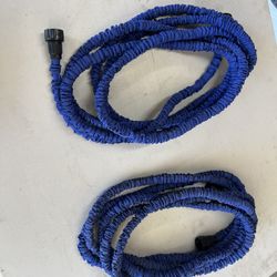 2 Collapsible Hoses