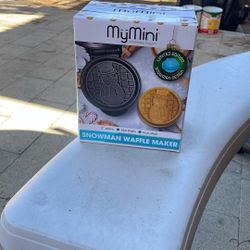 Mini Waffle Maker