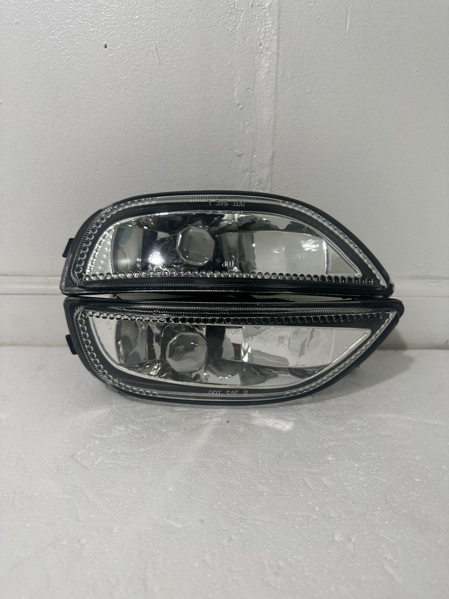 Toyota Corolla Fog Light Year 2001-2002