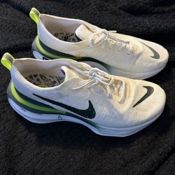 Men's Nike ZoomX Invincible Run FK 3 Running Shoes White FZ4018-100