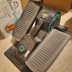 Cubii Compact Seated Eliptical 