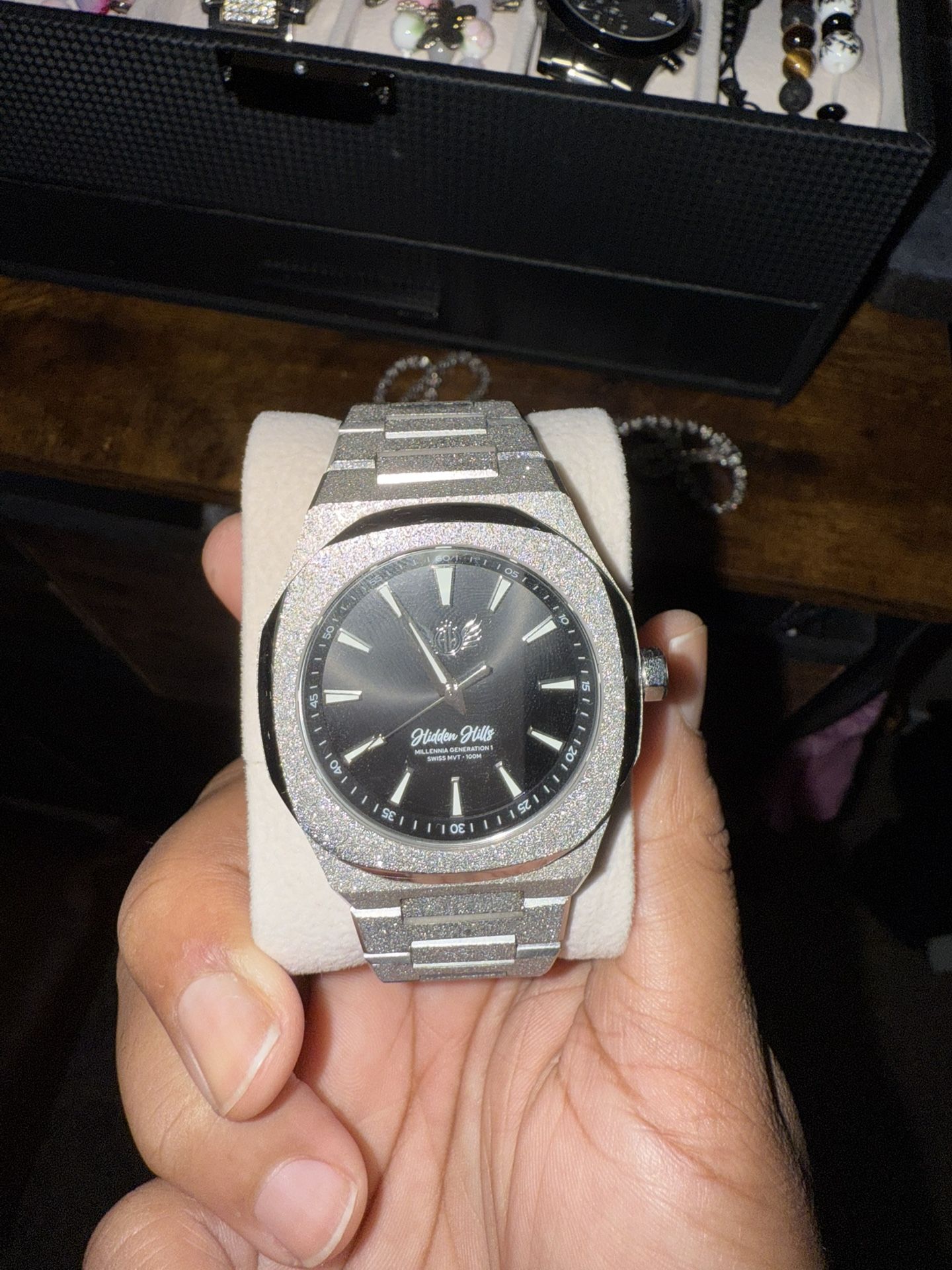 Hidden Hills Watch