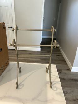 Hand Towel Hanger Stand