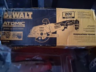 NEW DEWALT Atomic 20V Max 4-1/2" Circular Saw (DCS571B) - Brand  New