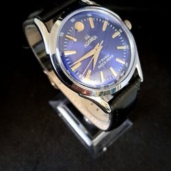 Vintage Roamer Men's Leather Mechanical Watch RARE