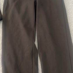 Alo Sweatpants And Sweatshirt 