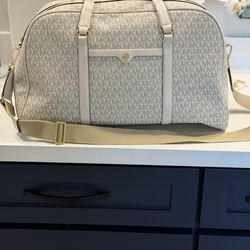 Michael Kors jet set weekender bag tote