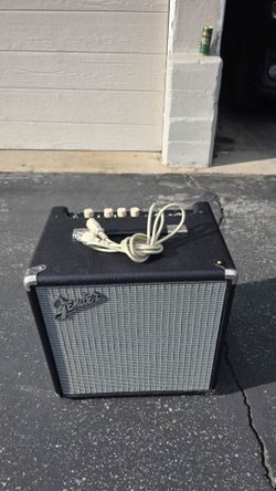 Fender Rumble 25