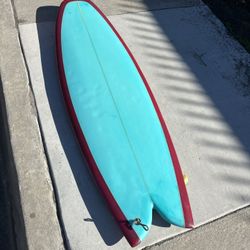 5’4 Surfboard