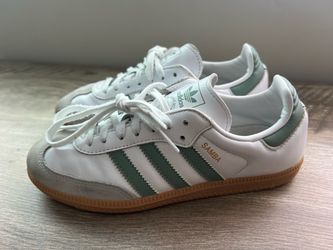 Adidas Samba size 4.5y (6 women’s) $45