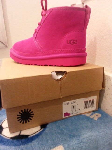 Ugg K Neumel II