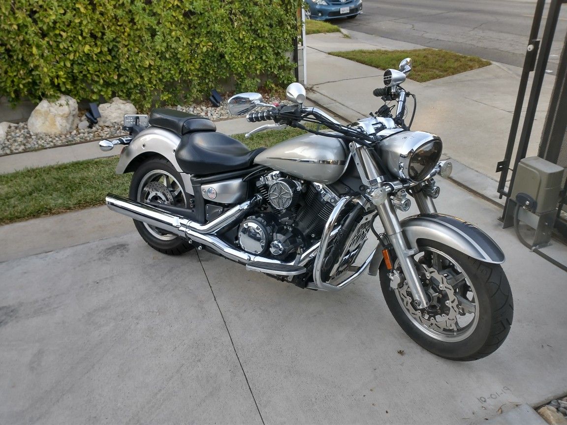 07 Yamaha  1300 Cc V Star