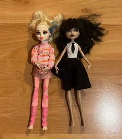 monster high dolls