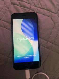 Unlocked IPhone 128 SE