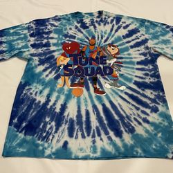 Nike LeBron James Space Jam Tee T-shirt Top Tie Dye Looney Tunes Blue Loose Fit