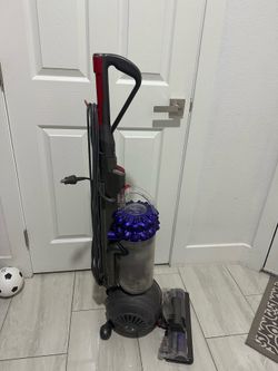 Dyson Big Ball Upright Vacuum