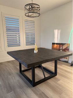 Potato barn dining table