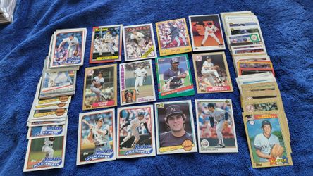 100 New York Yankees Baseball Cards No duplicates
