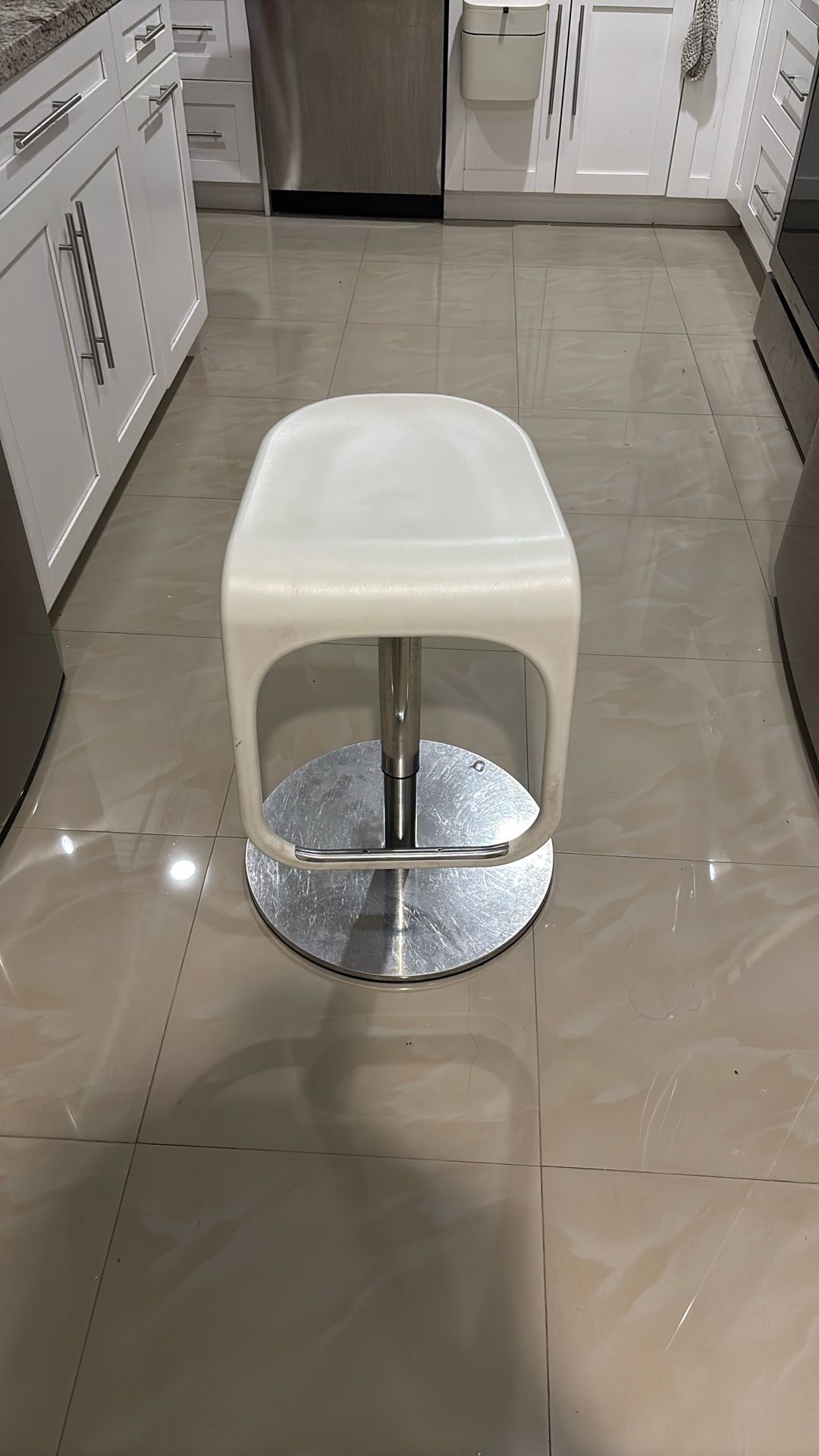 3 White Stools
