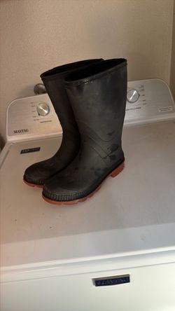 Rain boots