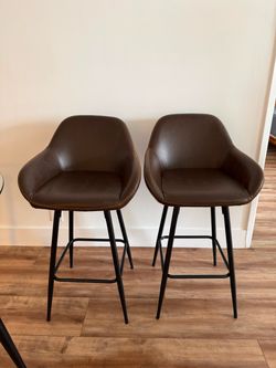 Bar stool pair brown