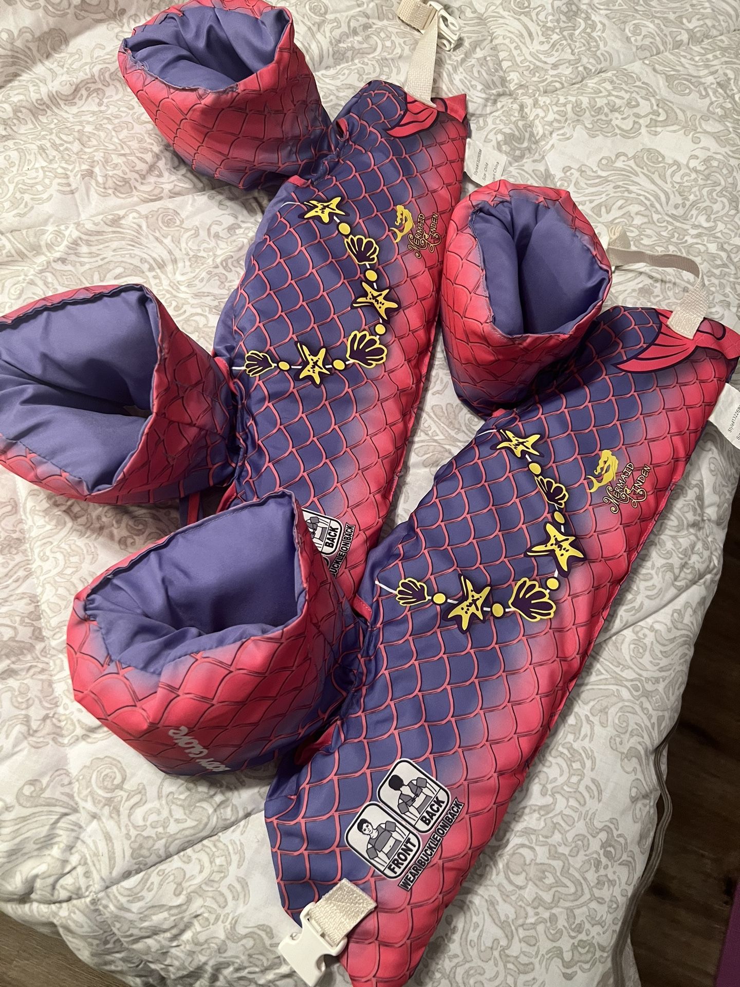 2 Mermaid Floaty