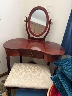 Antique vanity
