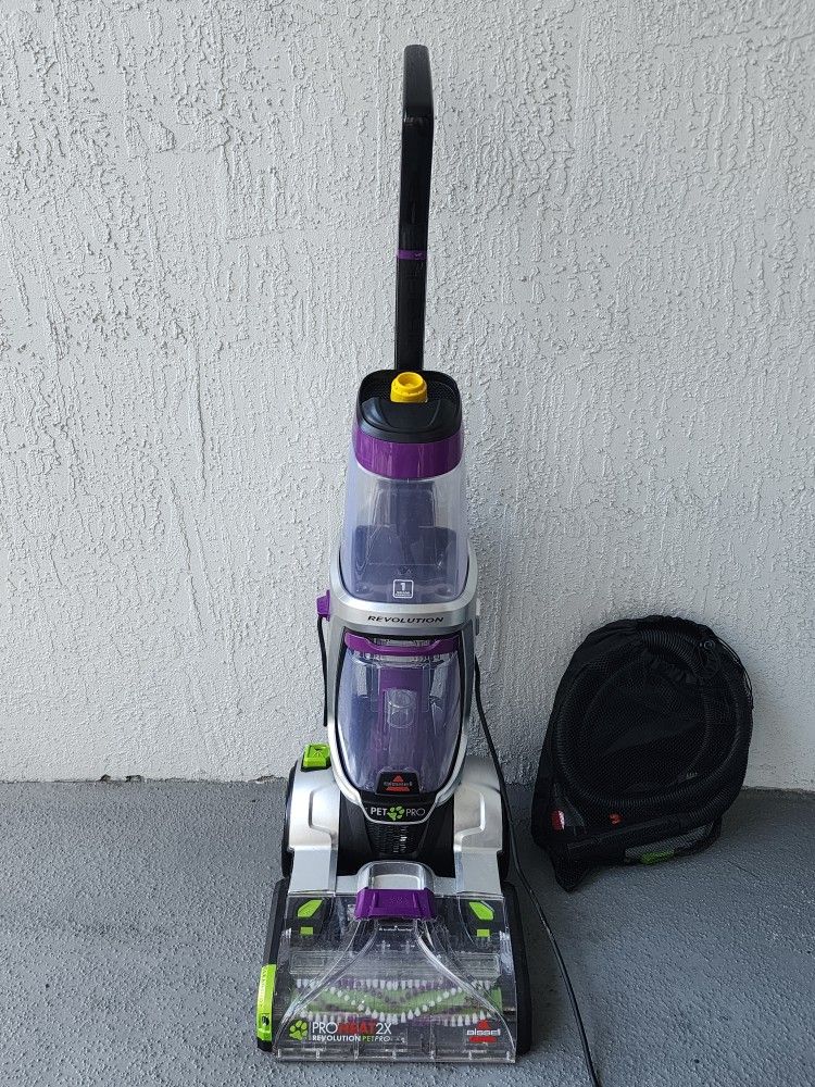 Bissell Proheat 2X Revolution Pet Pro Carpet vacuum Cleaner