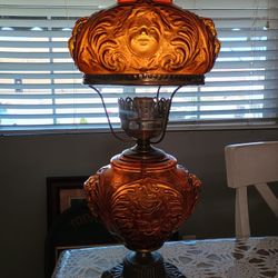 Fenton Cherub Lamp Works!!