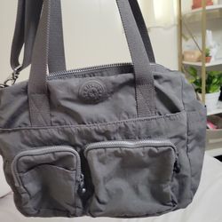 Kipling Messenger Style Carry On Bag 14"L×5"W×9"H