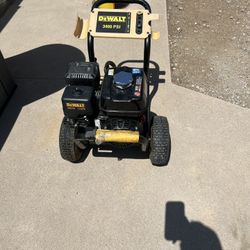 Dewalt 3400 Pressure Washer 