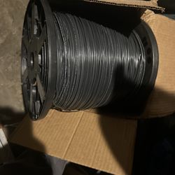 Roll Single Shielded Fiber Optic Cable For Sale Around 3500 Ft 